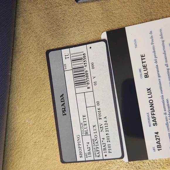 Prada Saffiano Lux Galleria Tote – Blue – Excellent Condition w/card - Picture 2 of 16